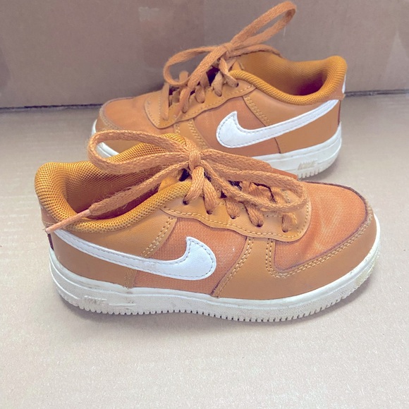 Nike Air Force 1s Toddler Size 9C 🧡 Burnt Orange, Used - Picture 1 of 10